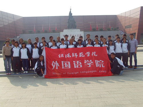 beat365亚洲体育官方网站学子赴鄂豫皖革命纪念馆接受红色教育