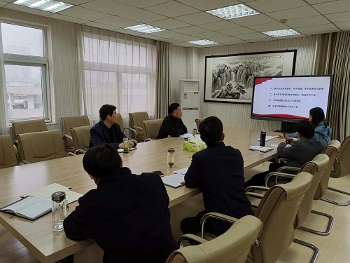 beat365亚洲体育官方网站召开党委理论中心组学习会议暨2019年度意识形态工作专题会