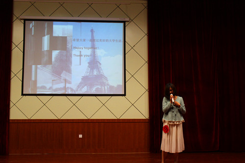 beat365亚洲体育官方网站隆重举行“漾年华·Shero杯”第四届外文歌曲大赛