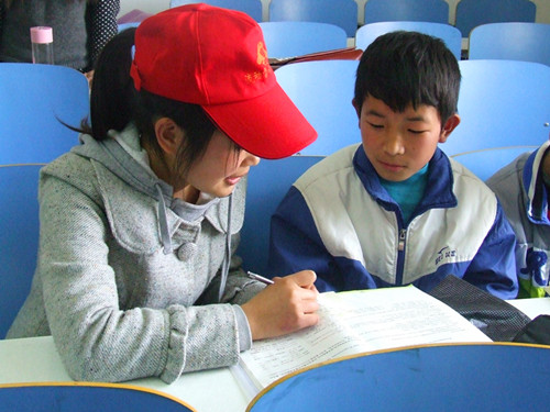 beat365亚洲体育官方网站积极开展“流动雷锋公司”活动