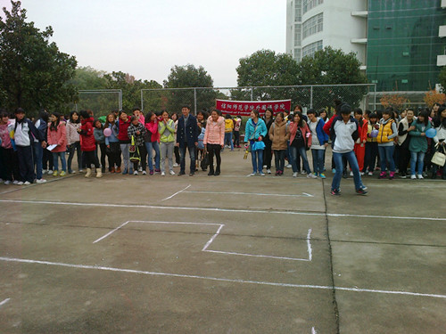 beat365亚洲体育官方网站举办女生月“运动风暴”趣味运动赛