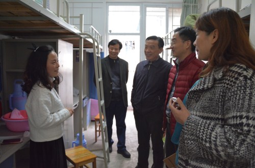 beat365亚洲体育官方网站领导慰问“国培计划（2017）”——河南省乡村教师培训团队研修班学员