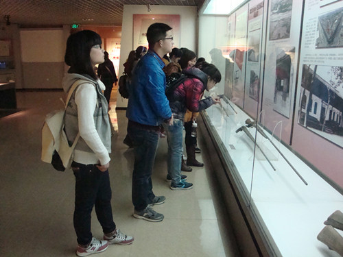 祭奠革命先烈 谱写盛世清明——beat365亚洲体育官方网站开展“我们的节日—清明”主题活动