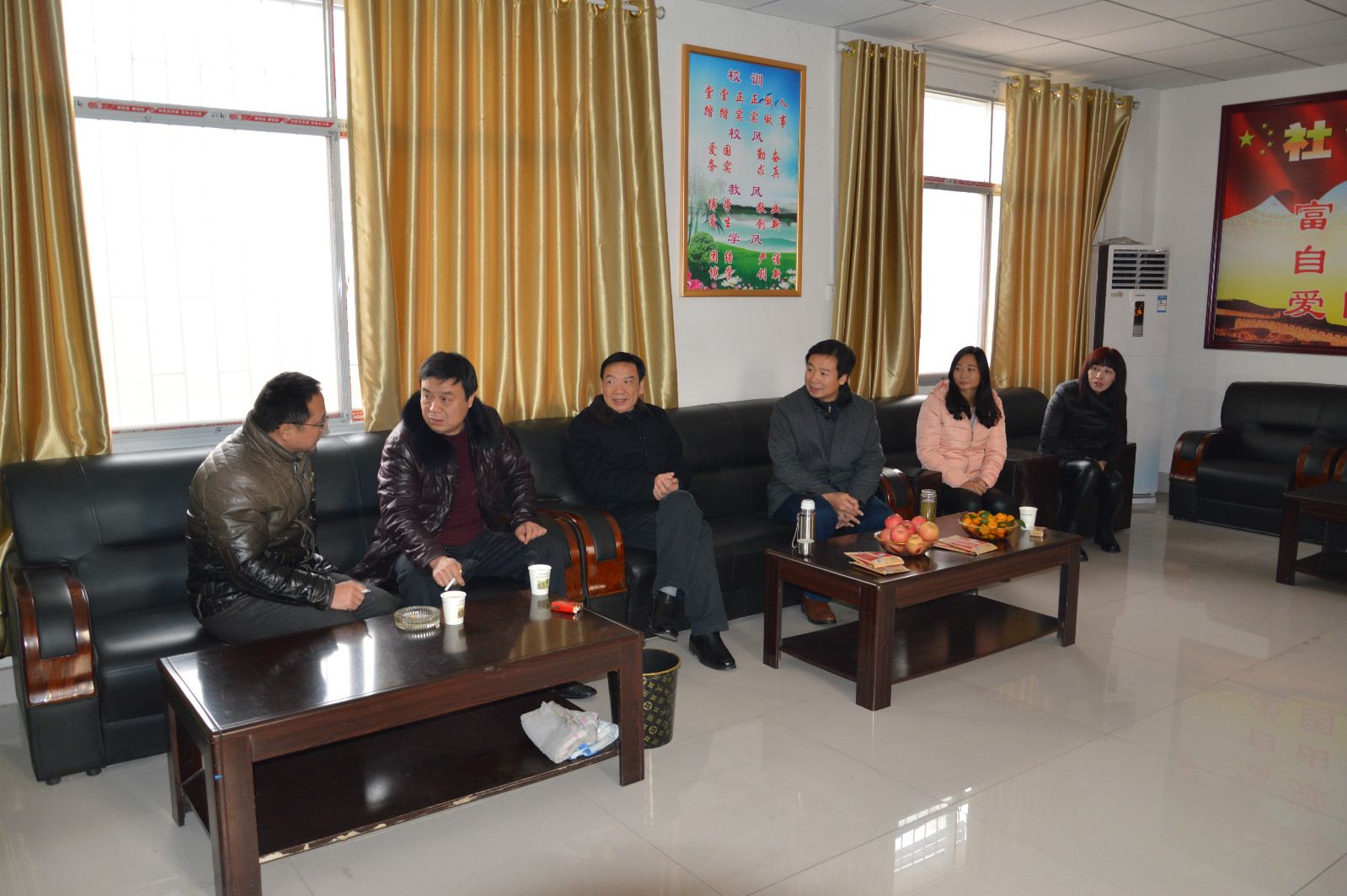 beat365亚洲体育官方网站赴南阳开展国培计划（2016）“送教下乡”工作