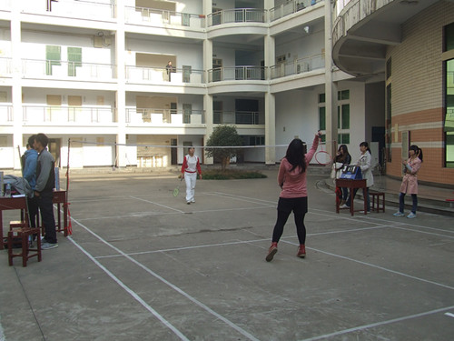 beat365亚洲体育官方网站“阳光体育”羽毛球比赛火热进行中