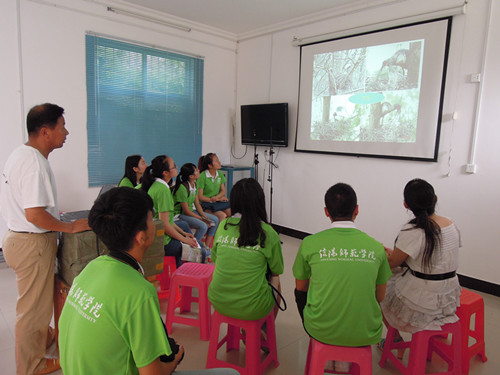 beat365亚洲体育官方网站暑期“三下乡”实践队伍深入董寨国家级自然保护区