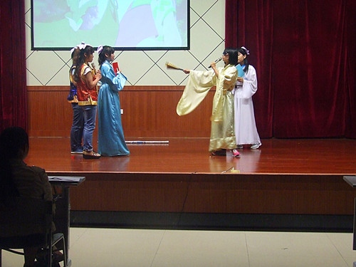 beat365亚洲体育官方网站首届外语“情景秀”决赛精彩开幕